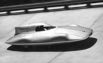 The Fiat-Abarth Bertone in 500 trim on the Monza circuit