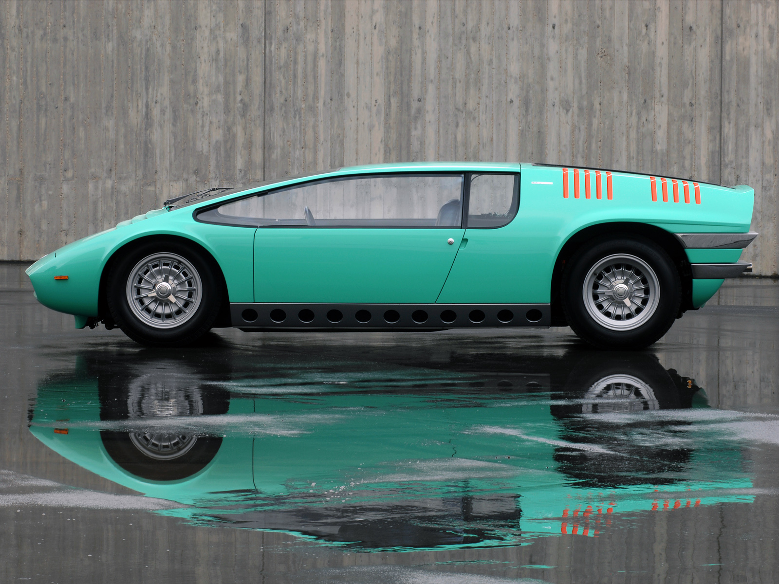Bizzarrini Manta (ItalDesign), 1968