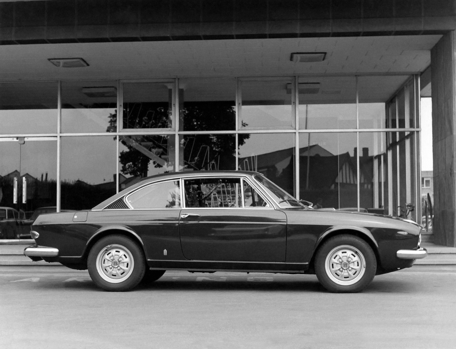 Lancia Flavia 2000 Coupé (Pininfarina), 1969–71