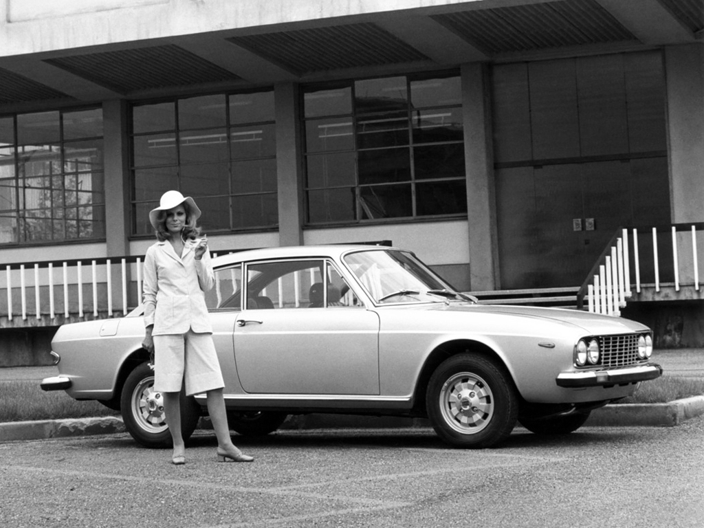 Lancia Flavia 2000 Coupé (Pininfarina), 1971–74