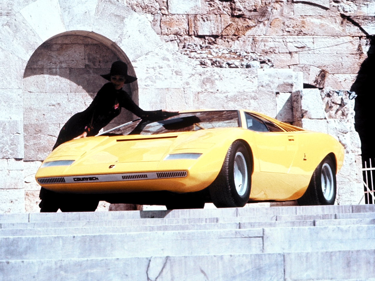 Lamborghini Countach lp500