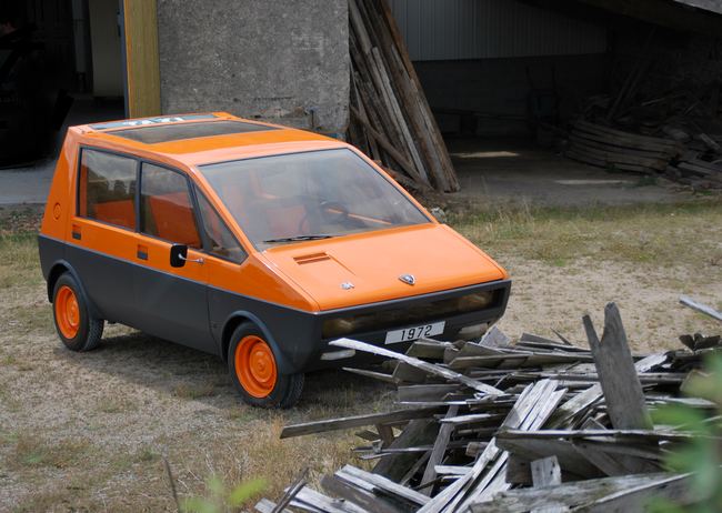 Peugeot 204 Taxi H4 (Heuliez), 1972
