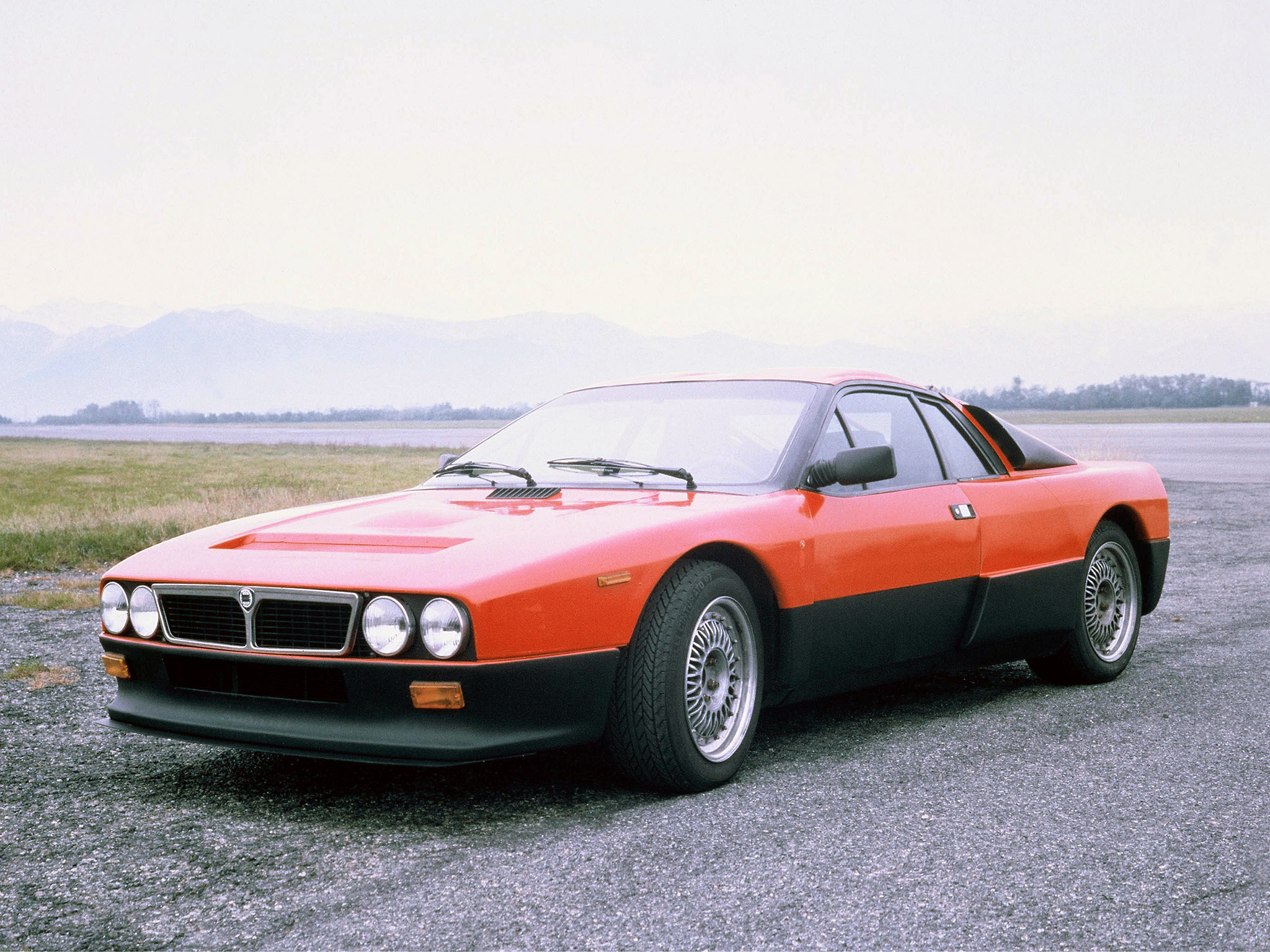 Lancia Rally 037 Stradale (Pininfarina), 1982