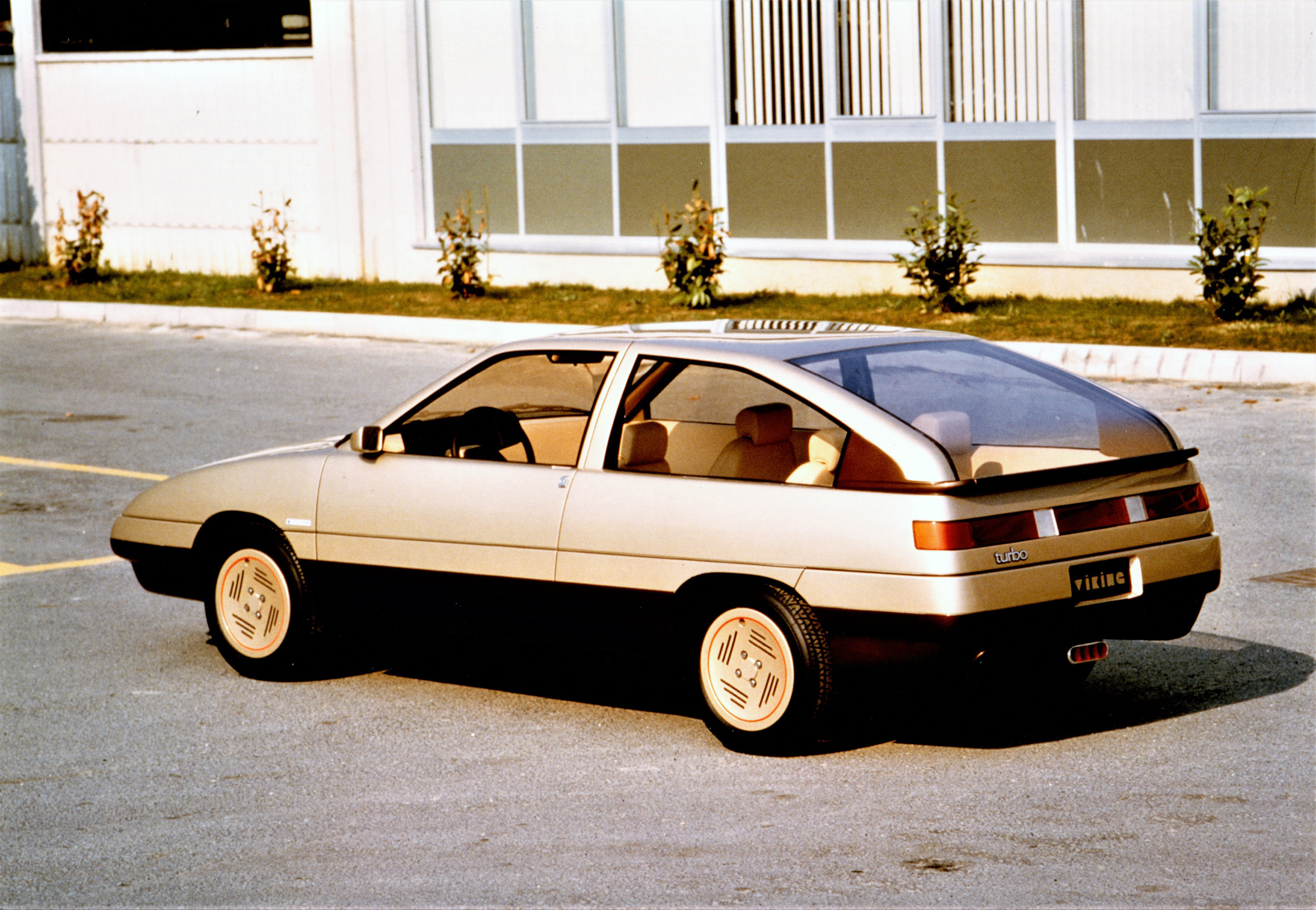 Saab Viking (Fissore), 1982