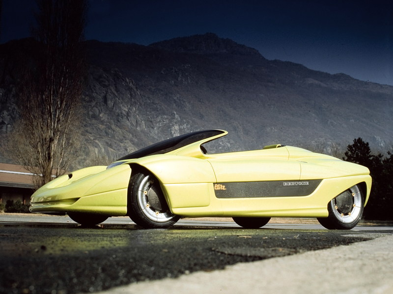Машина Bertone Birusa