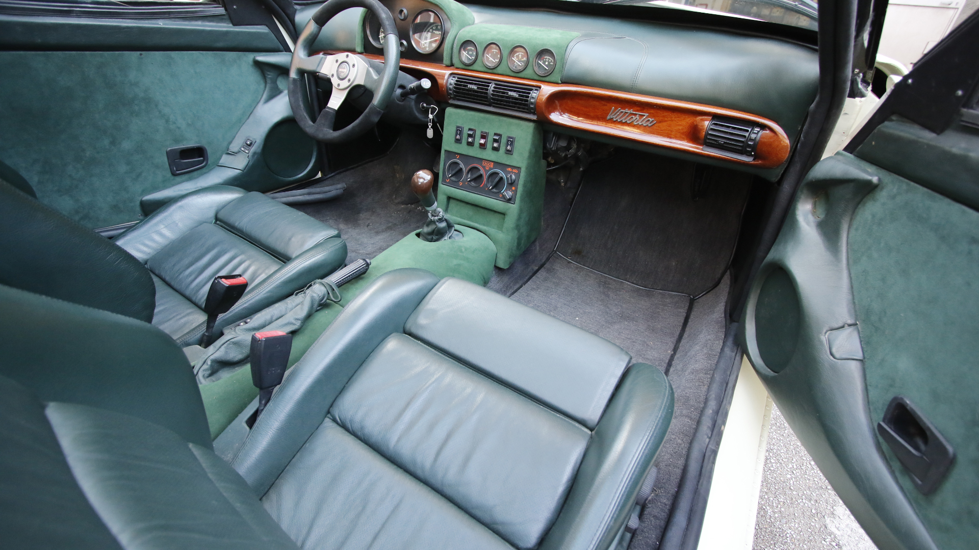 Castagna Vittoria, 1995 - Interior