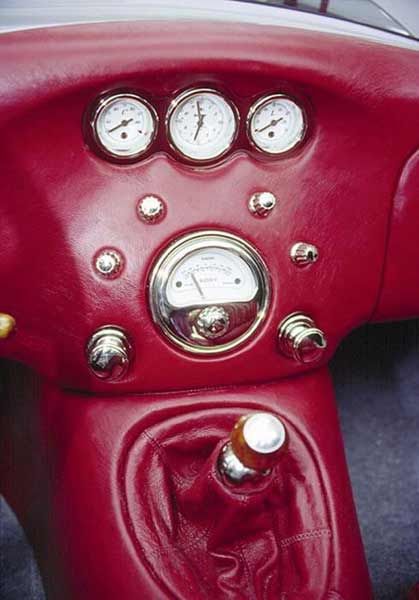 Cardi Body, 1995