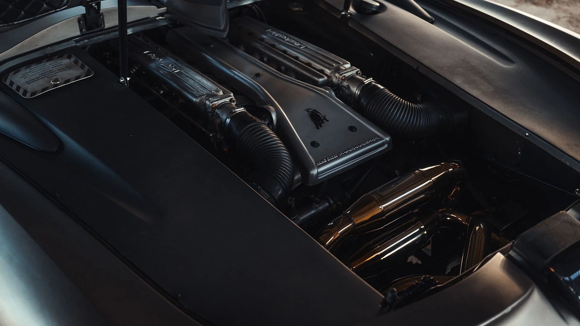 Lamborghini Pregunta Concept (Heuliez), 1998 – Engine