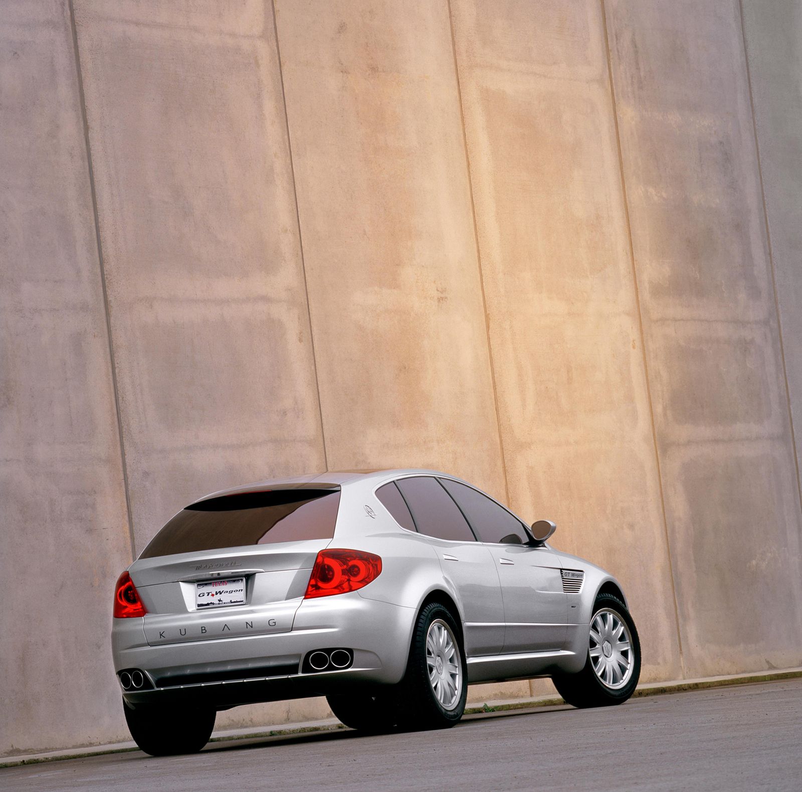 Maserati Kubang GT Wagon (ItalDesign), 2003