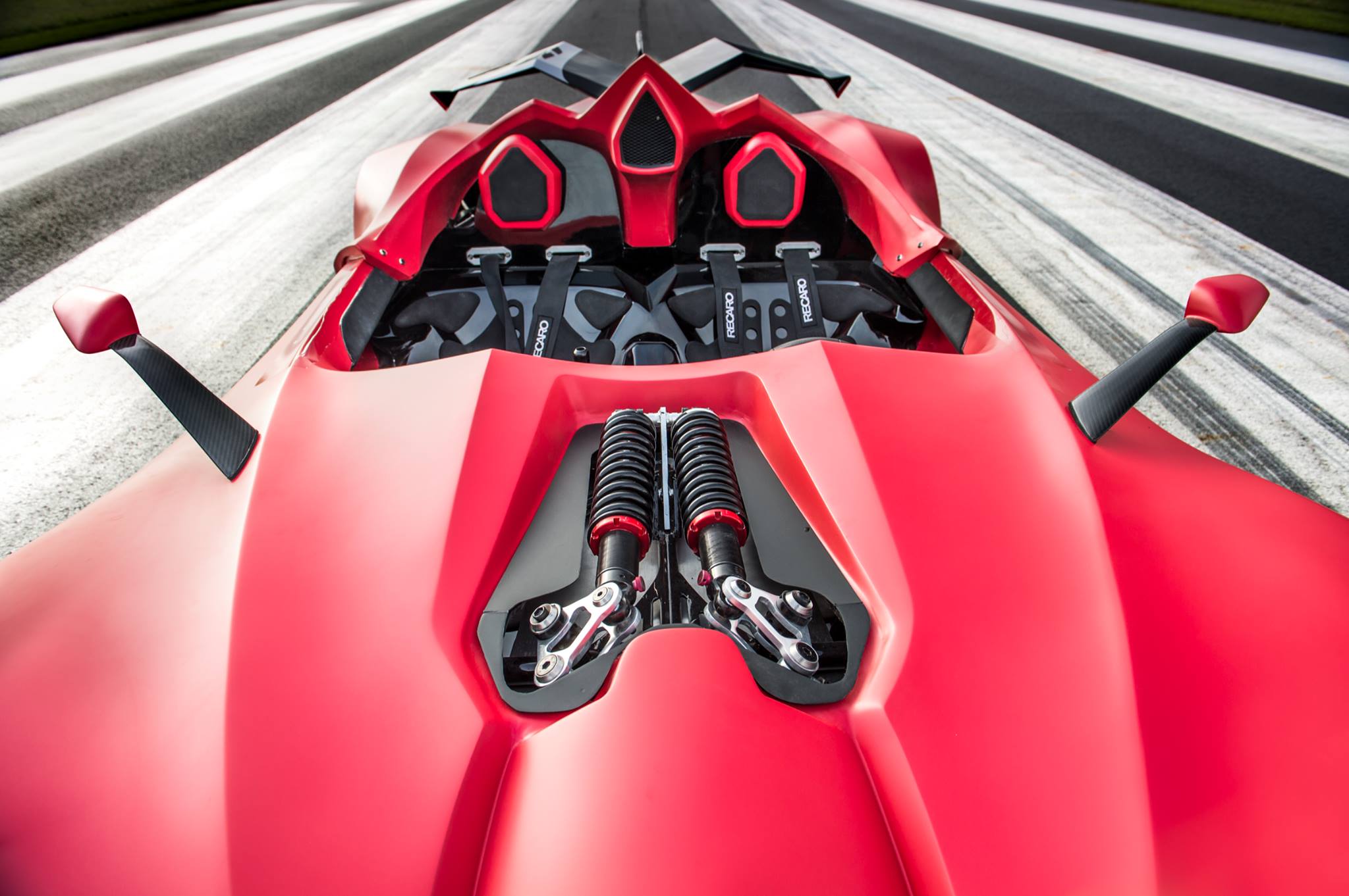 Sbarro ES-13 Fleche Rouge, 2013 - Photo: Marc Barral-Baron