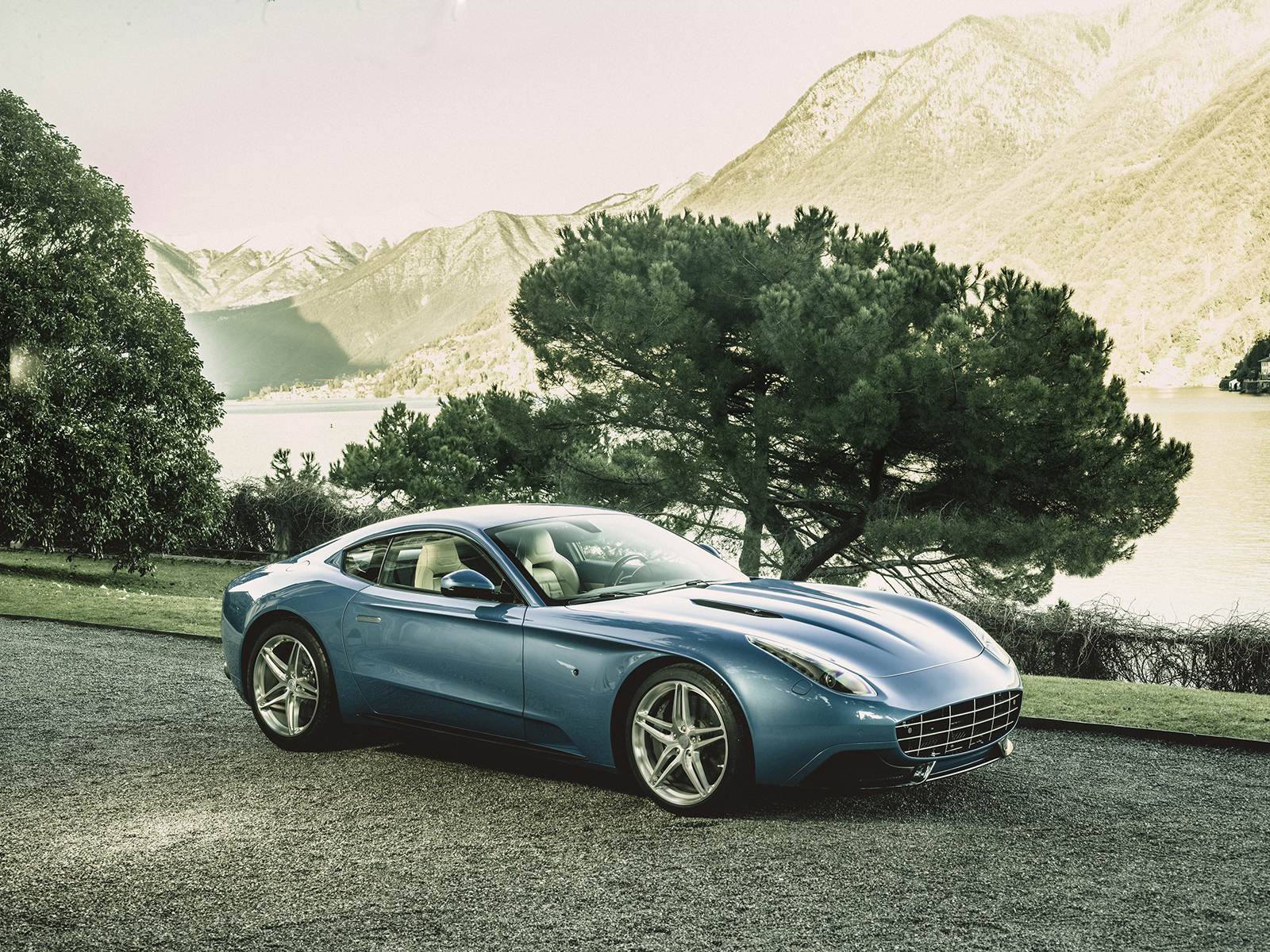 Carrozzeria Touring Superleggera Berlinetta Lusso, 2015