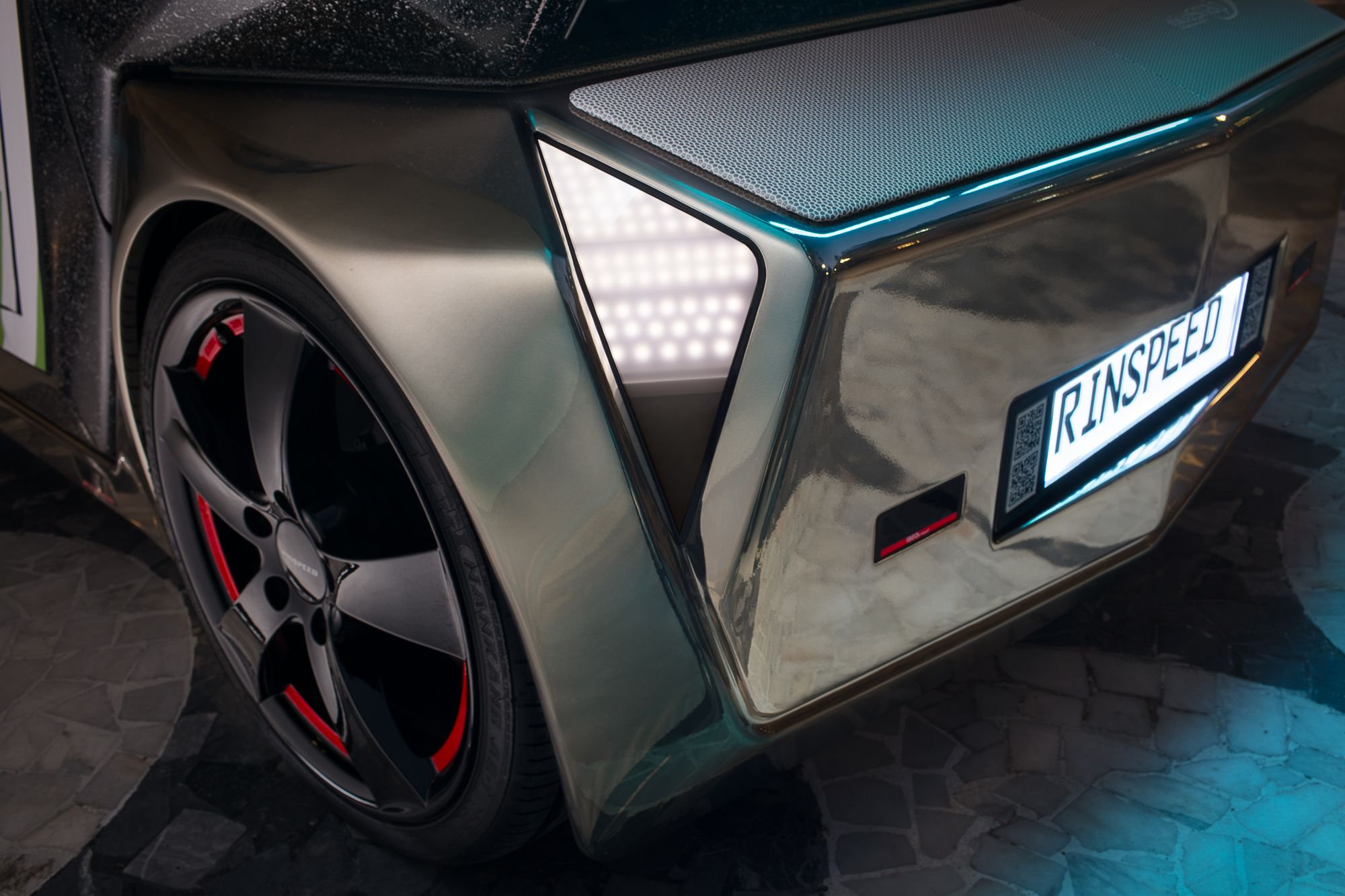 Rinspeed microSNAP, 2019